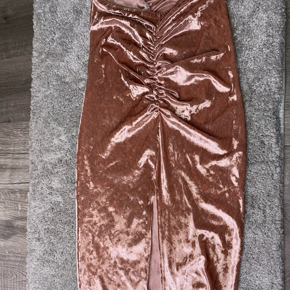 FASHION NOVA ROSE GOLD SKIRT WITH RUCHING